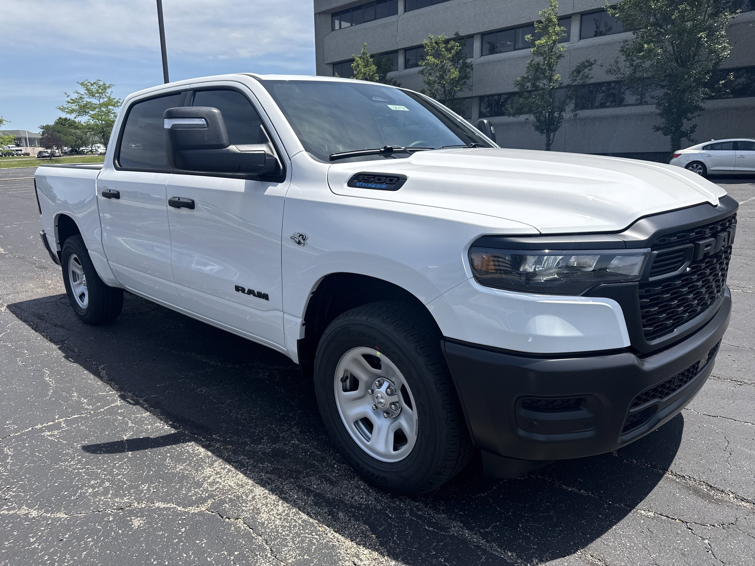 2026 RAM 1500 Tradesman 4x4 Crew Cab 5'7's photo