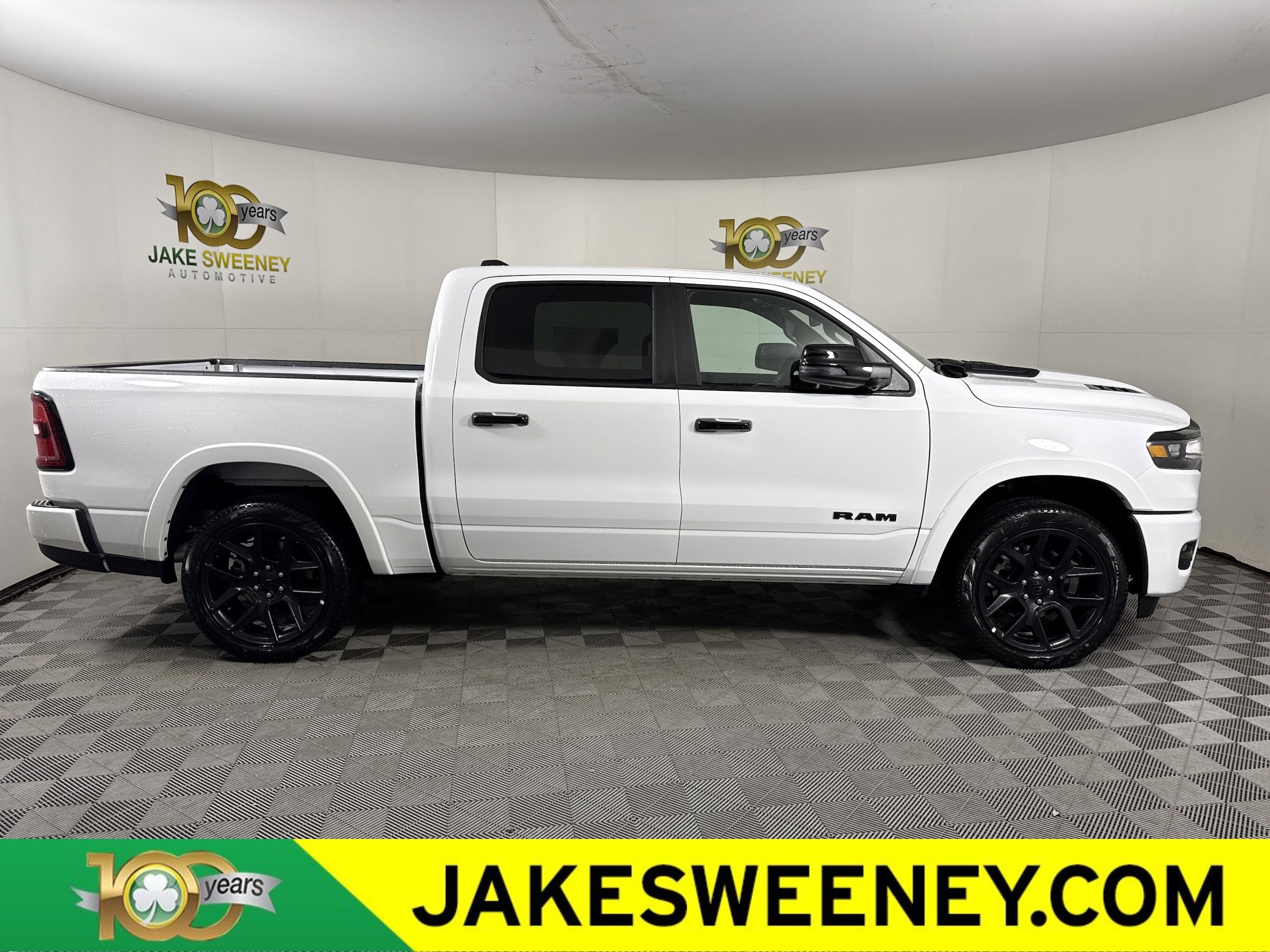 2026 RAM 1500 Laramie - Photo 11