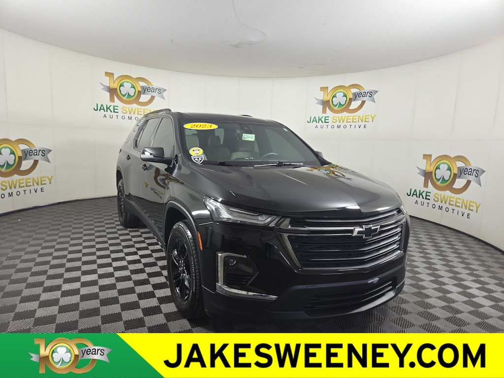 Used 2023 Chevrolet Traverse LS SUV