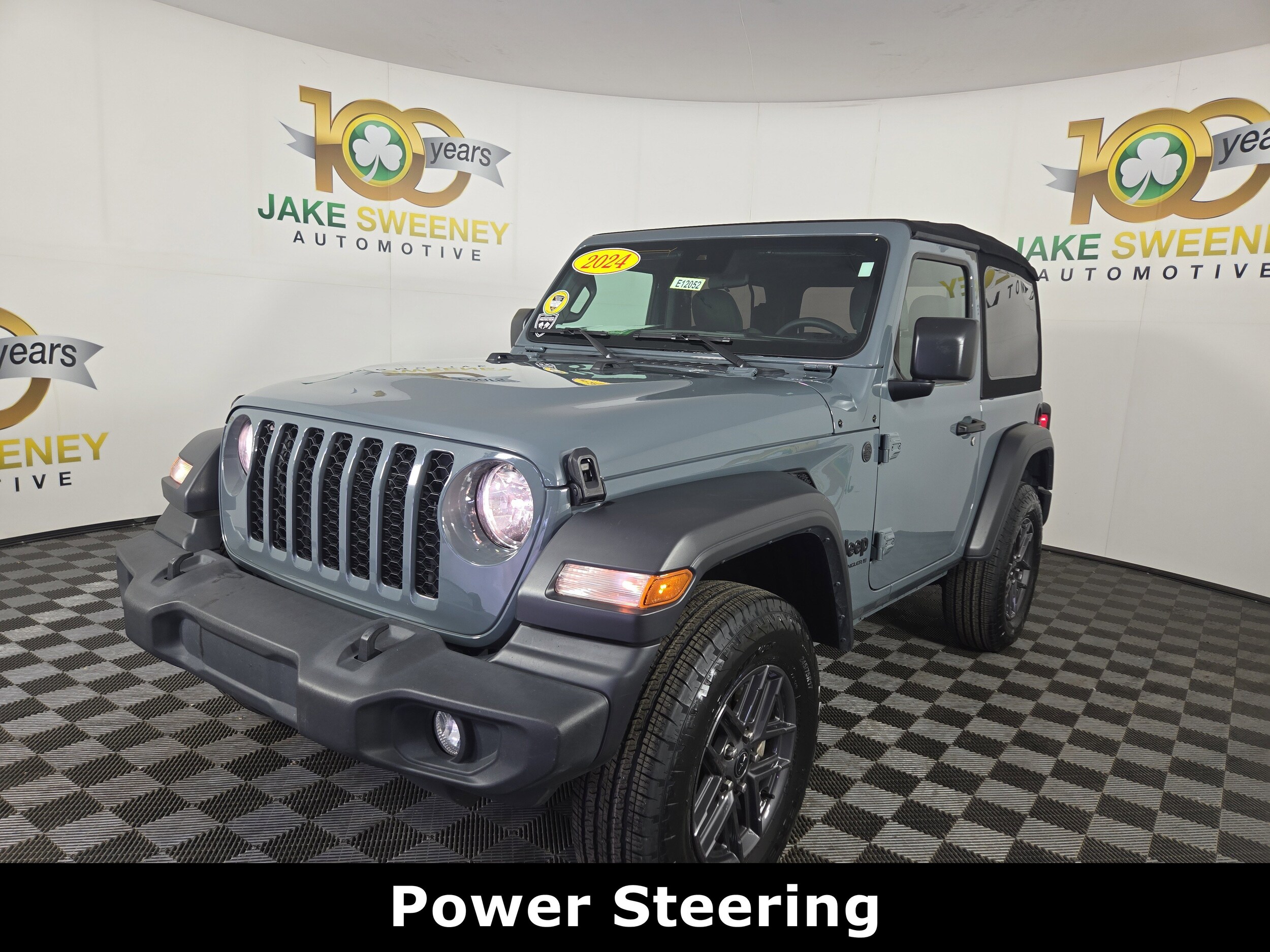 2024 Jeep Wrangler Sport S photo 3