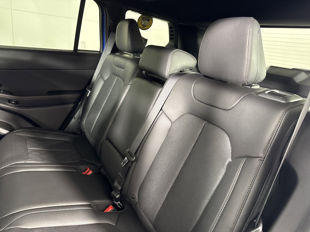 New 2026 Jeep Cherokee OVERLAND 4X4 Sport Utility