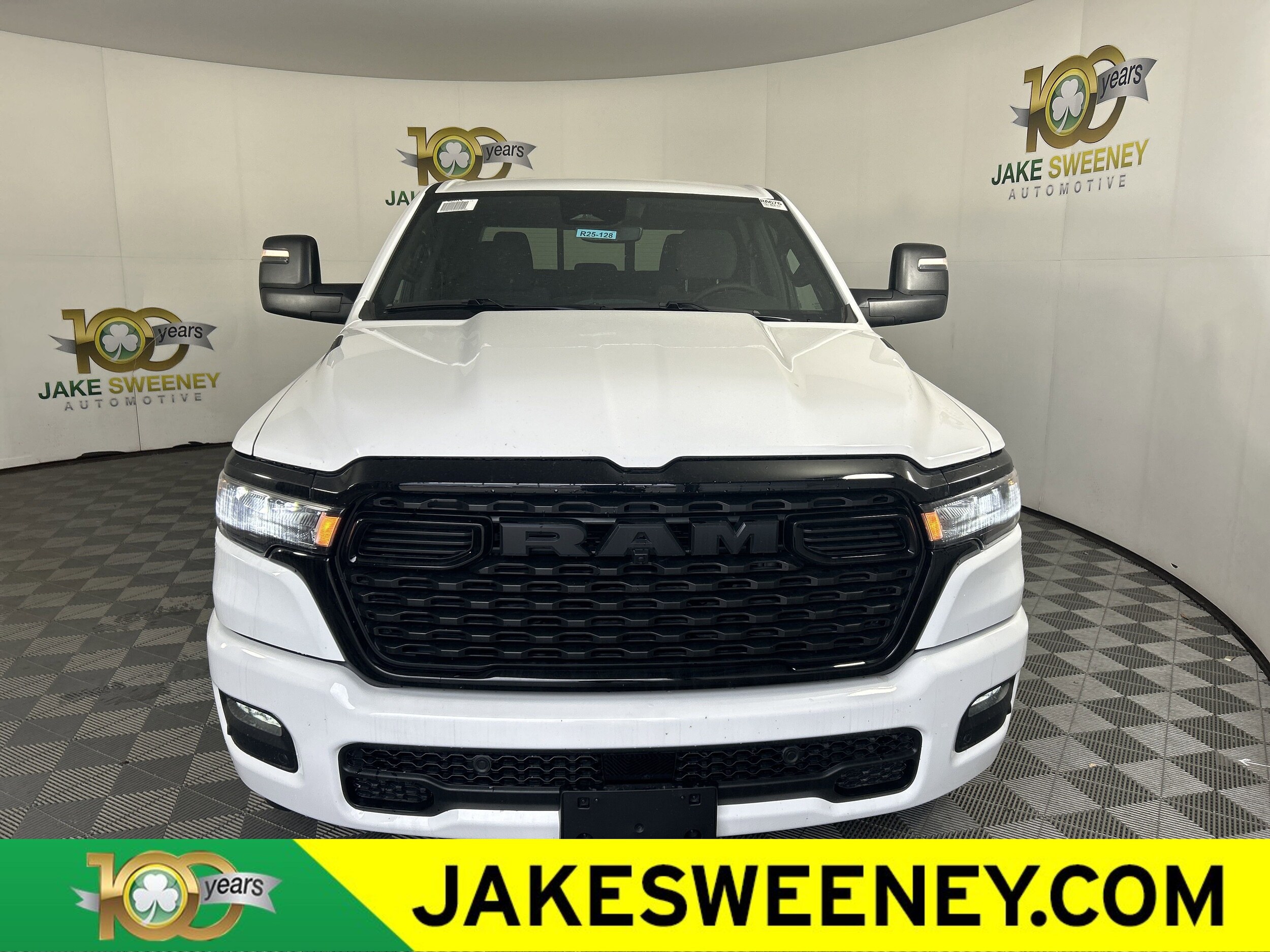 2025 Ram 1500 Big Horn photo 2