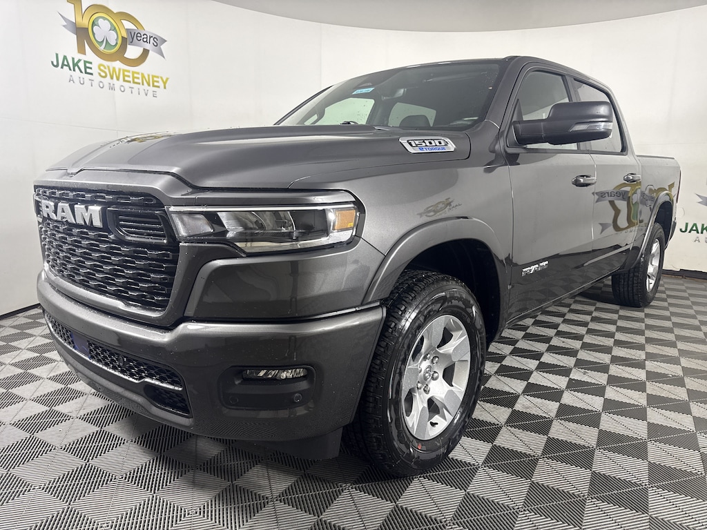 New 2026 Ram 1500 BIG HORN CREW CAB 4X4 5'7 BOX Pickup