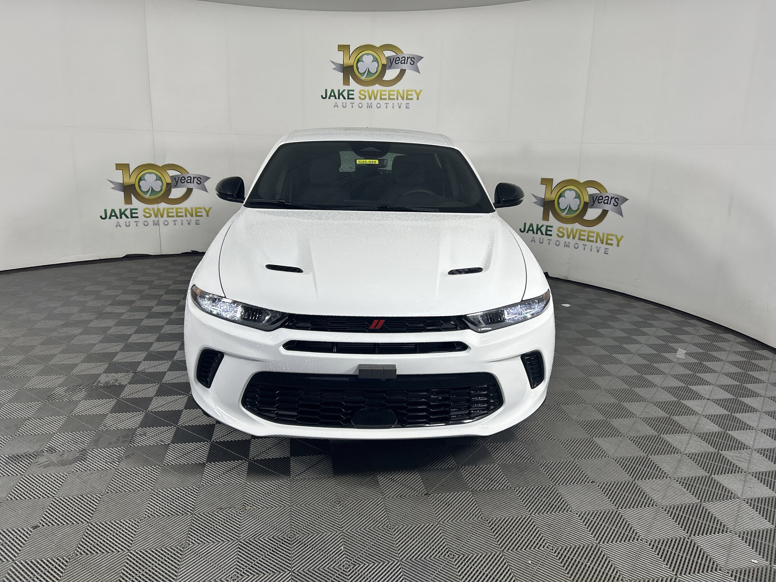2025 Dodge Hornet GT photo 2