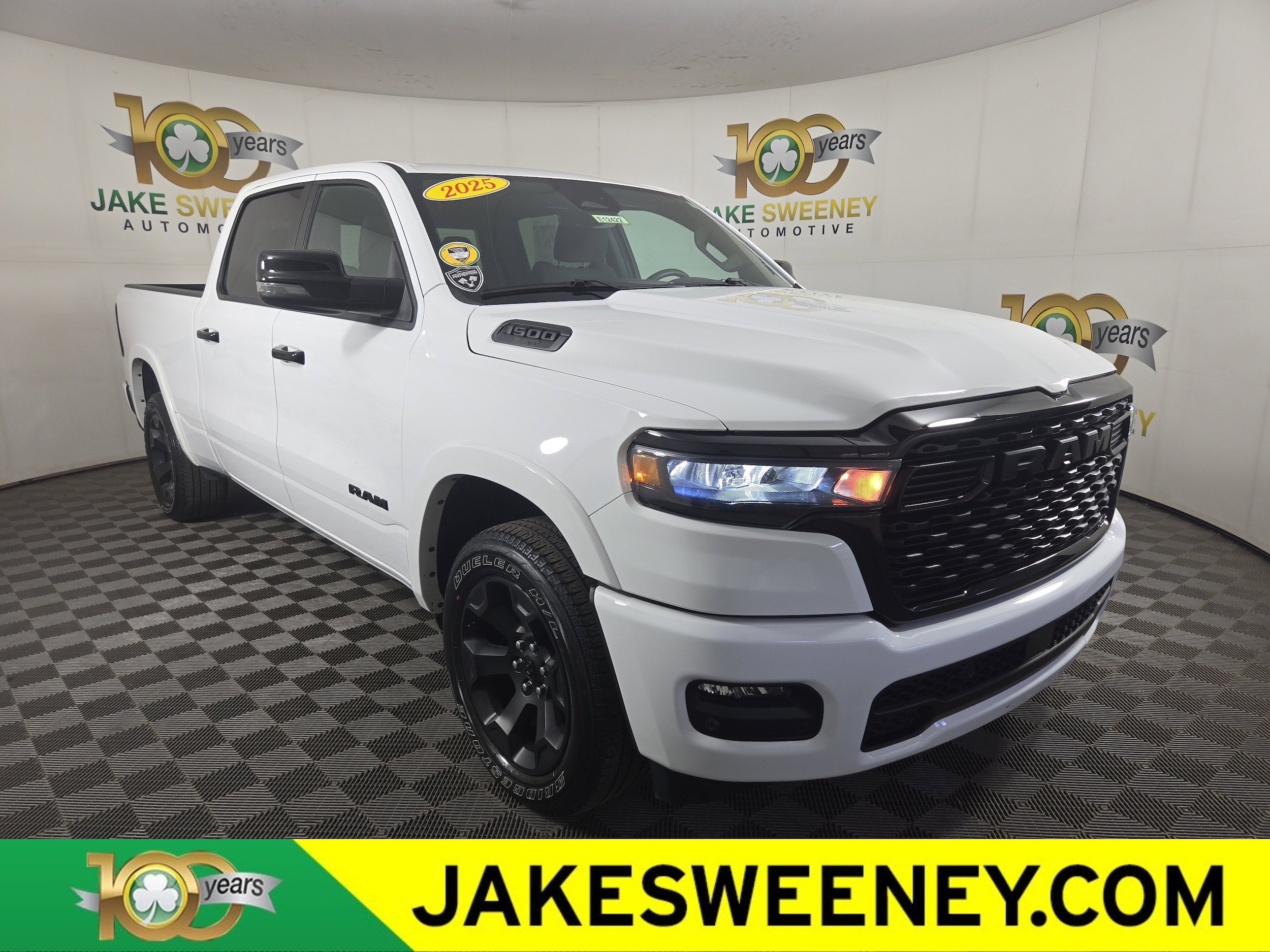 2025 RAM 1500 Big Horn/Lone Star 4x4 Crew Cab 6'4's photo