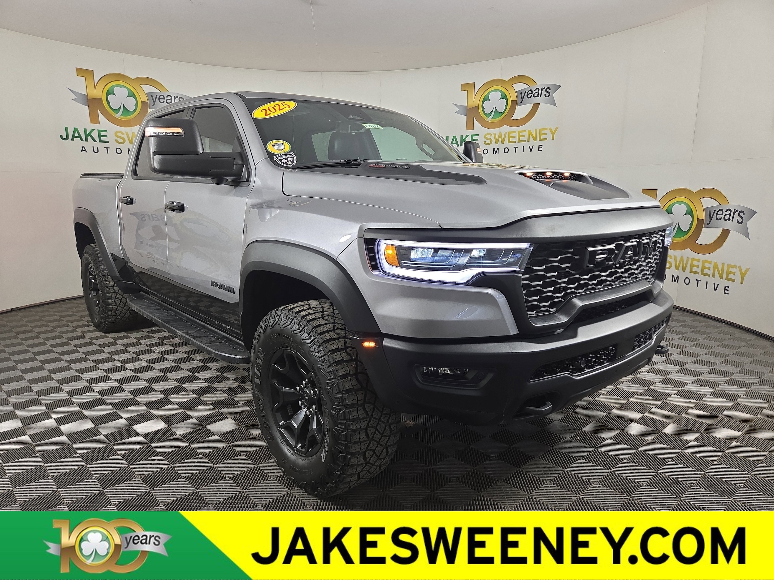 2025 Ram 1500 Truck Crew Cab 