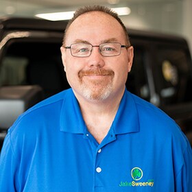 Staff member Gary Allen from ID_908d2e57818b