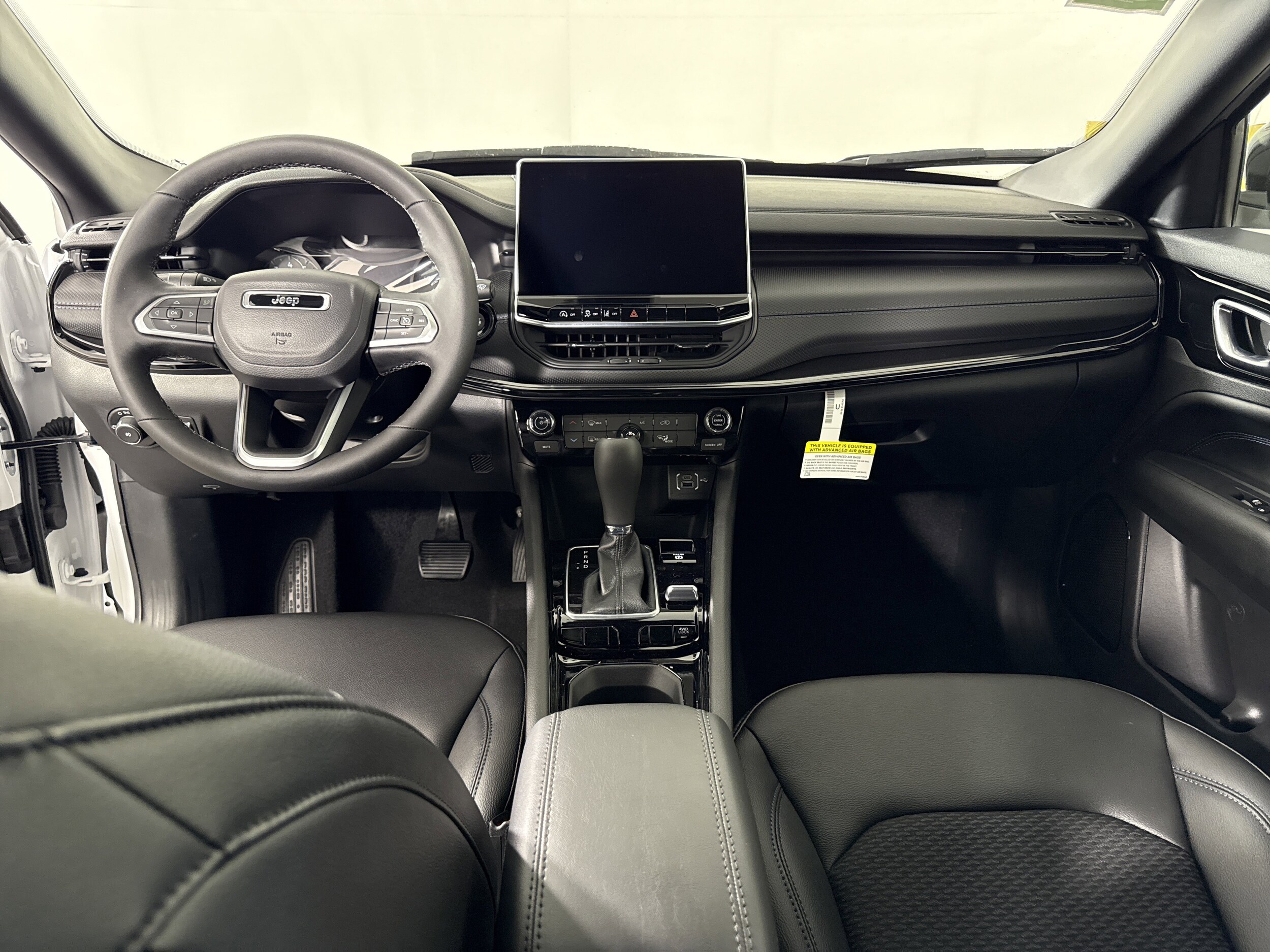 2026 Jeep Compass Altitude - Photo 15