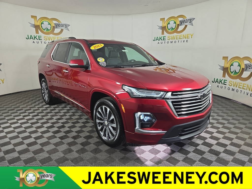 Used 2023 Chevrolet Traverse Premier SUV