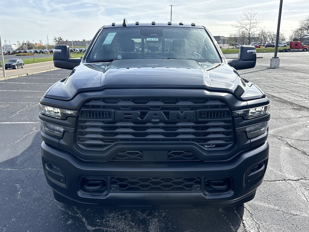 New 2026 Ram 3500 TRADESMAN CREW CAB 4X4 8' BOX Pickup