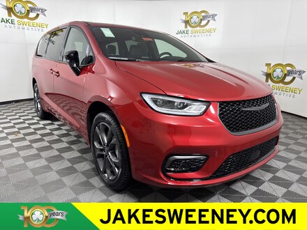 2026 Chrysler Pacifica SELECT AWD Passenger Van