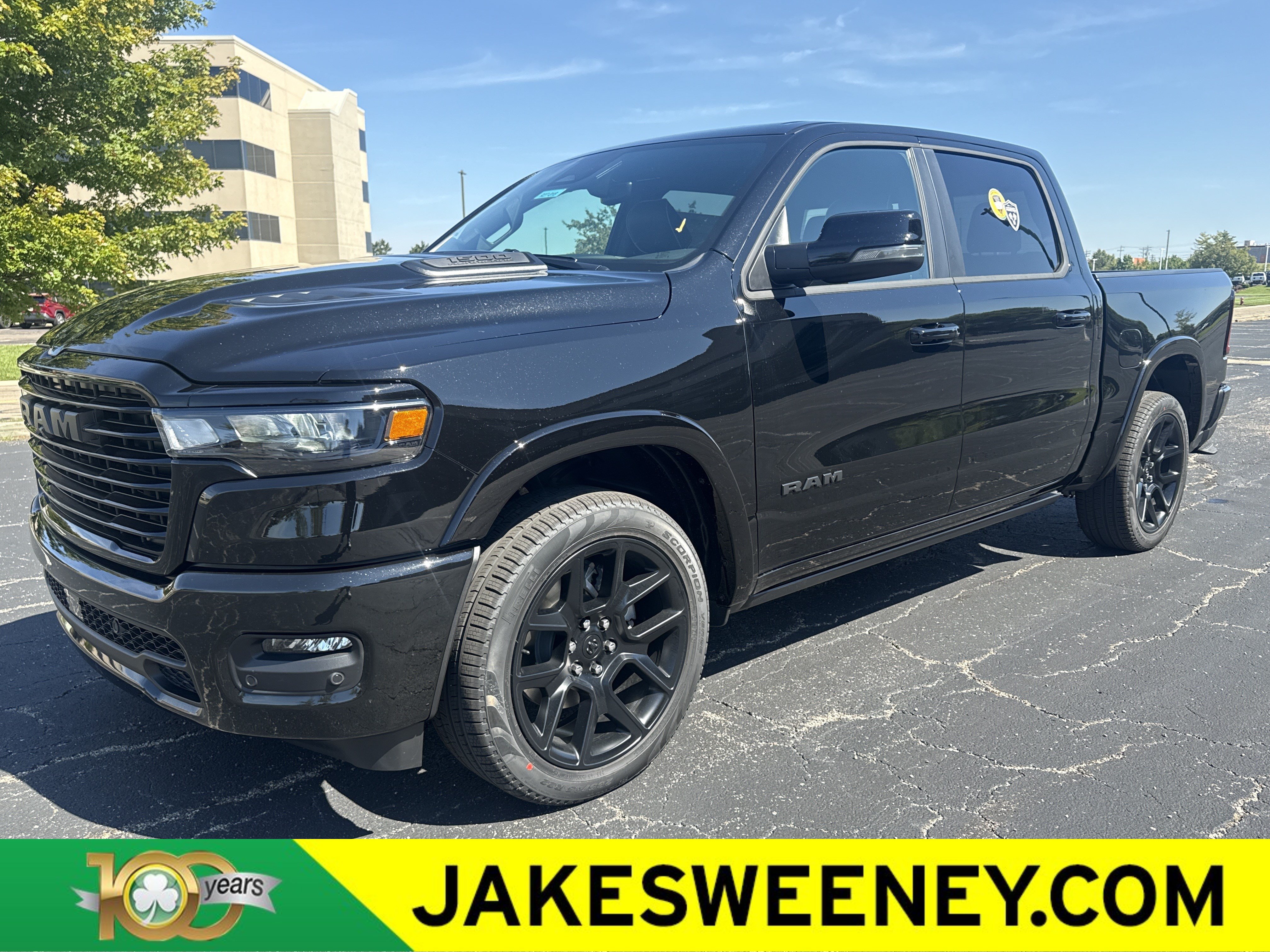 New 2027 Ram 1500 LARAMIE CREW CAB 4X4 5'7 BOX Pickup