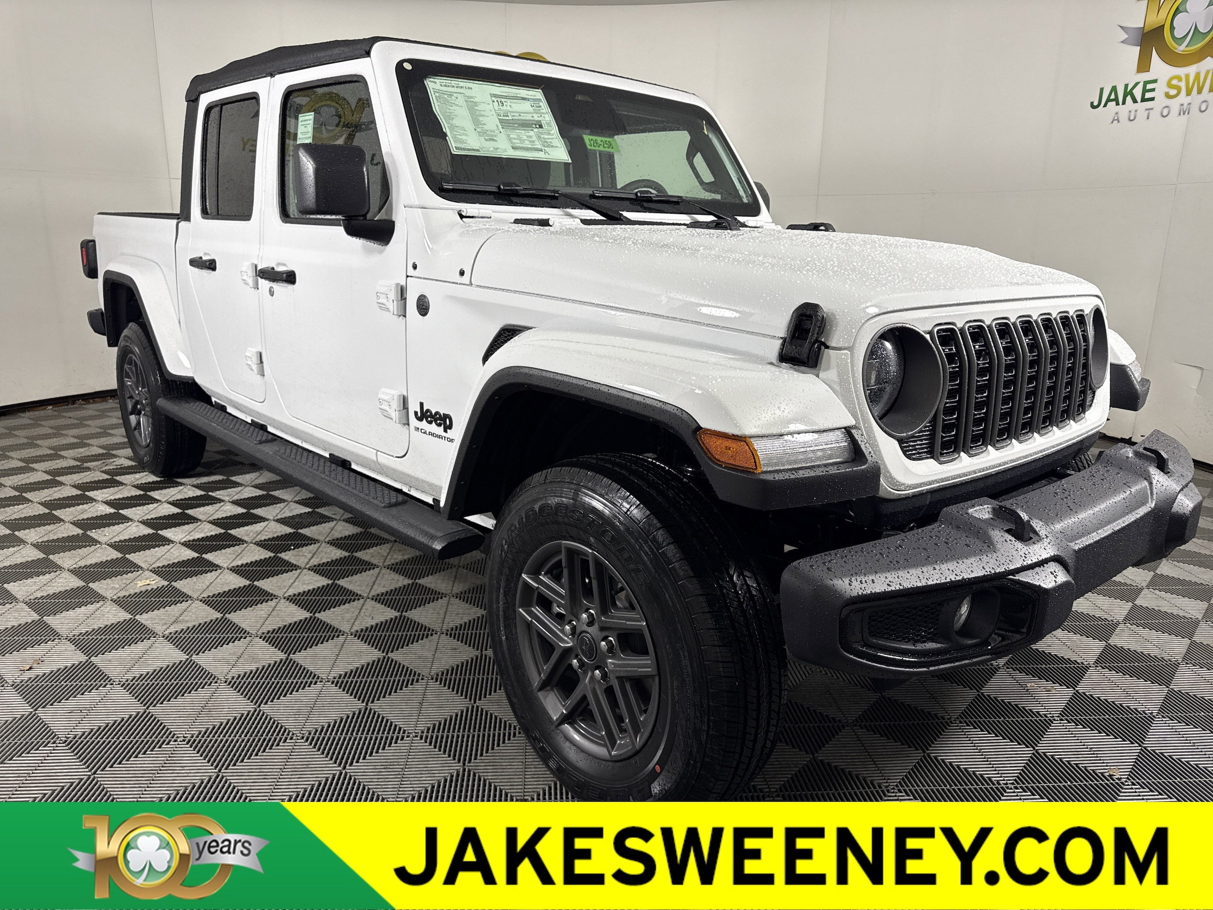 2026 Jeep Gladiator Sport S Auto's photo