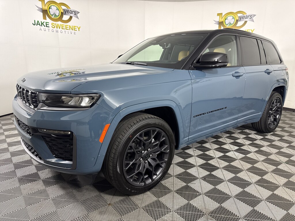 New 2027 Jeep Grand Cherokee Summit Sport Utility