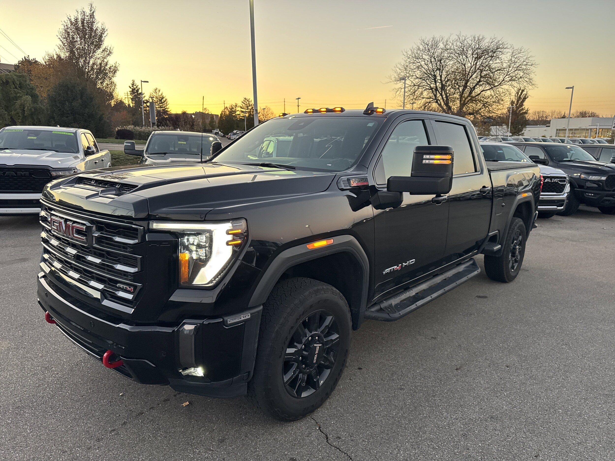 2024 Gmc Sierra 2500 HD AT4 photo 3