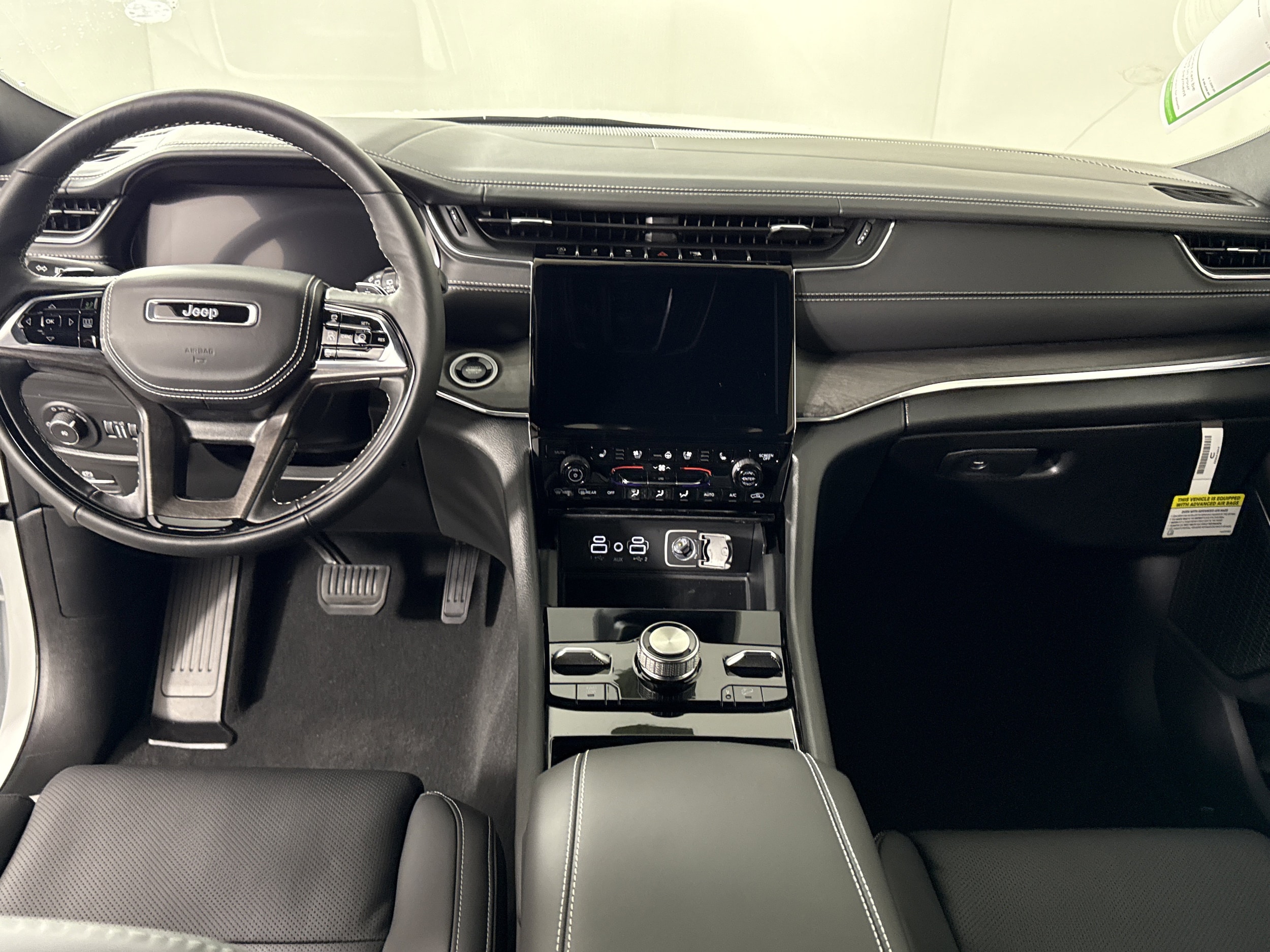 2025 Jeep Grand Cherokee L Overland - Photo 15