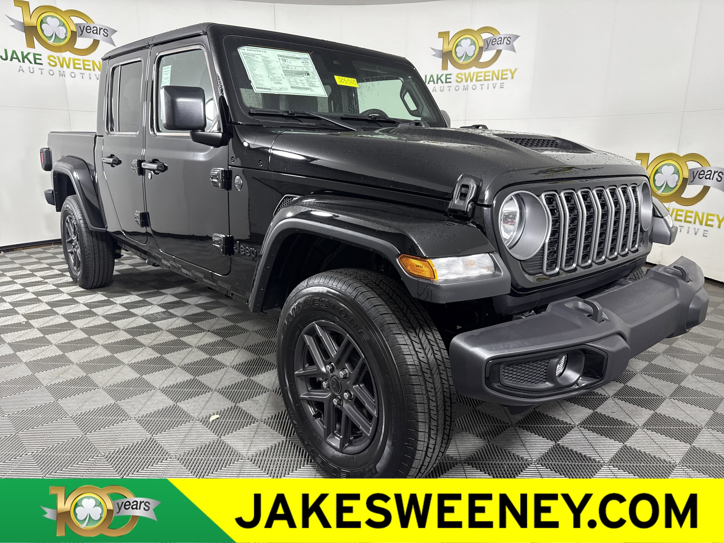 2025 Jeep Gladiator Sport S's photo