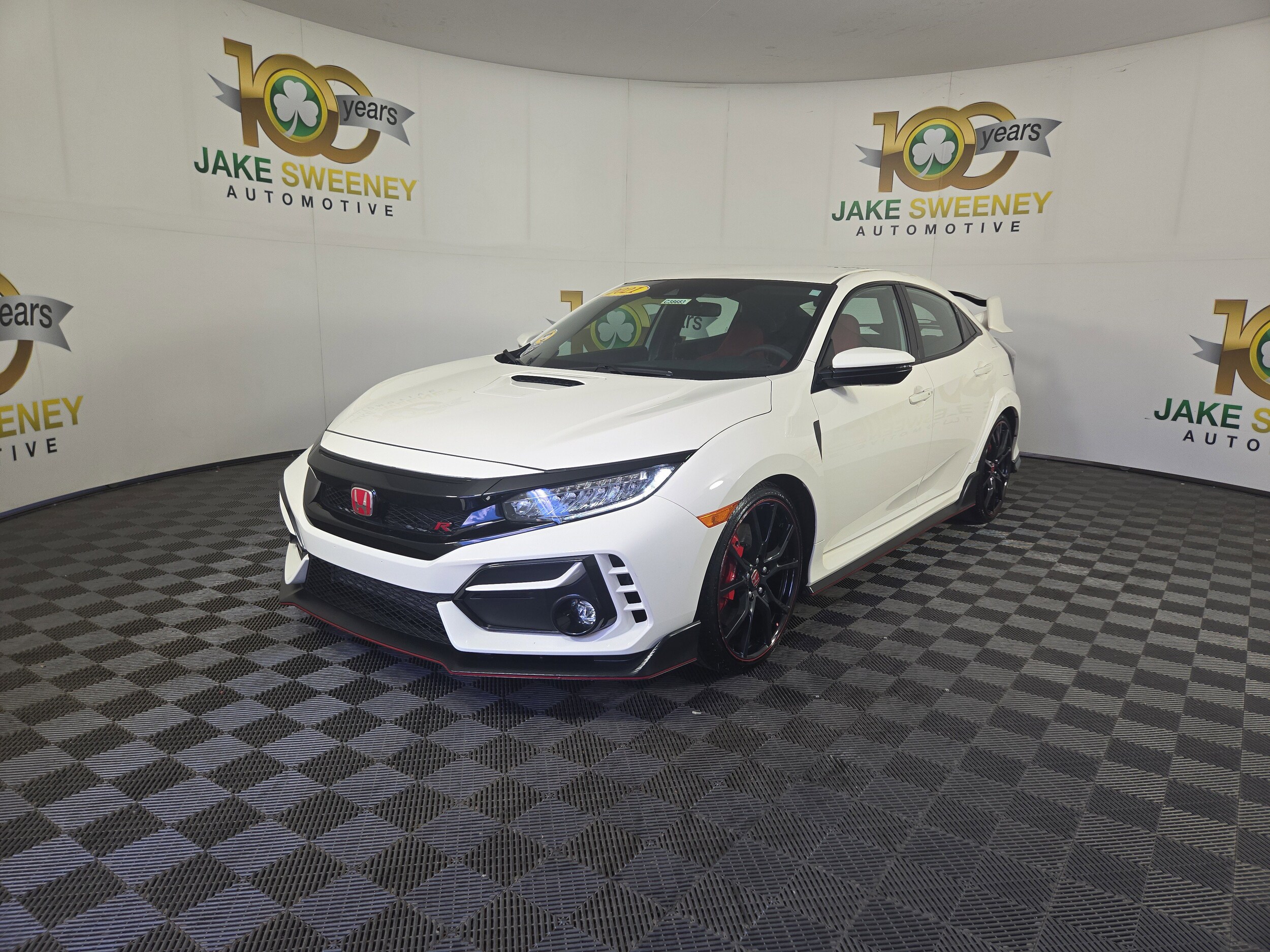 2021 Honda Civic Type R Touring Hatchback photo 3