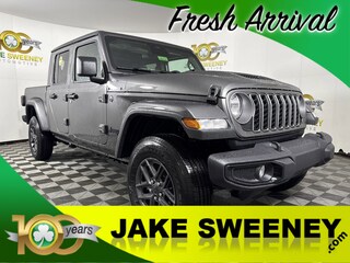 2026 Jeep Gladiator SPORT S 4X4 Pickup for sale in Cincinnati, OH