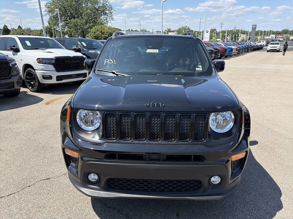 Used 2022 Jeep Renegade Altitude SUV