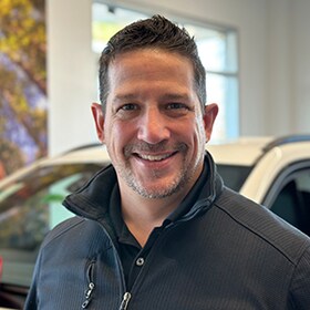 Staff member Ryan Broshear from ID_596a156fc653