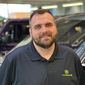 Staff member Mike Osie from ID_4a8dfb89b003