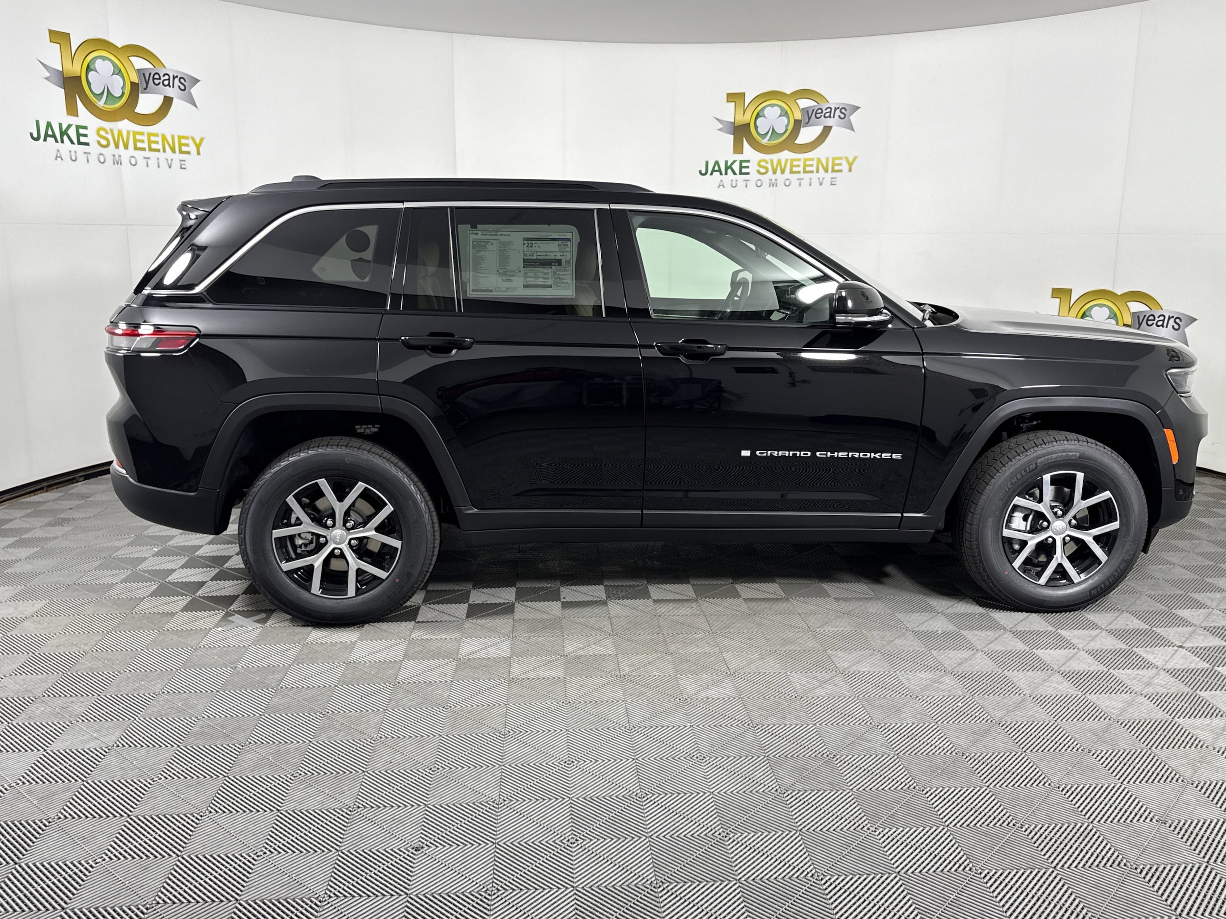 2025 Jeep Grand Cherokee Limited - Photo 11