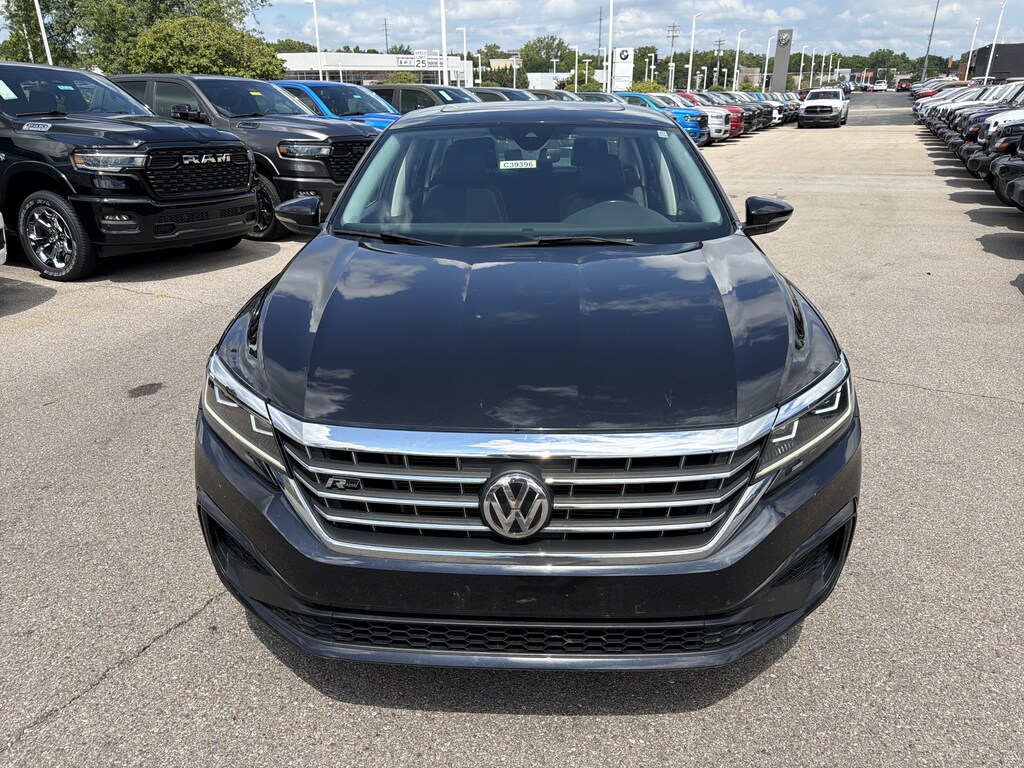 Used 2020 Volkswagen Passat 2.0T R-Line Sedan