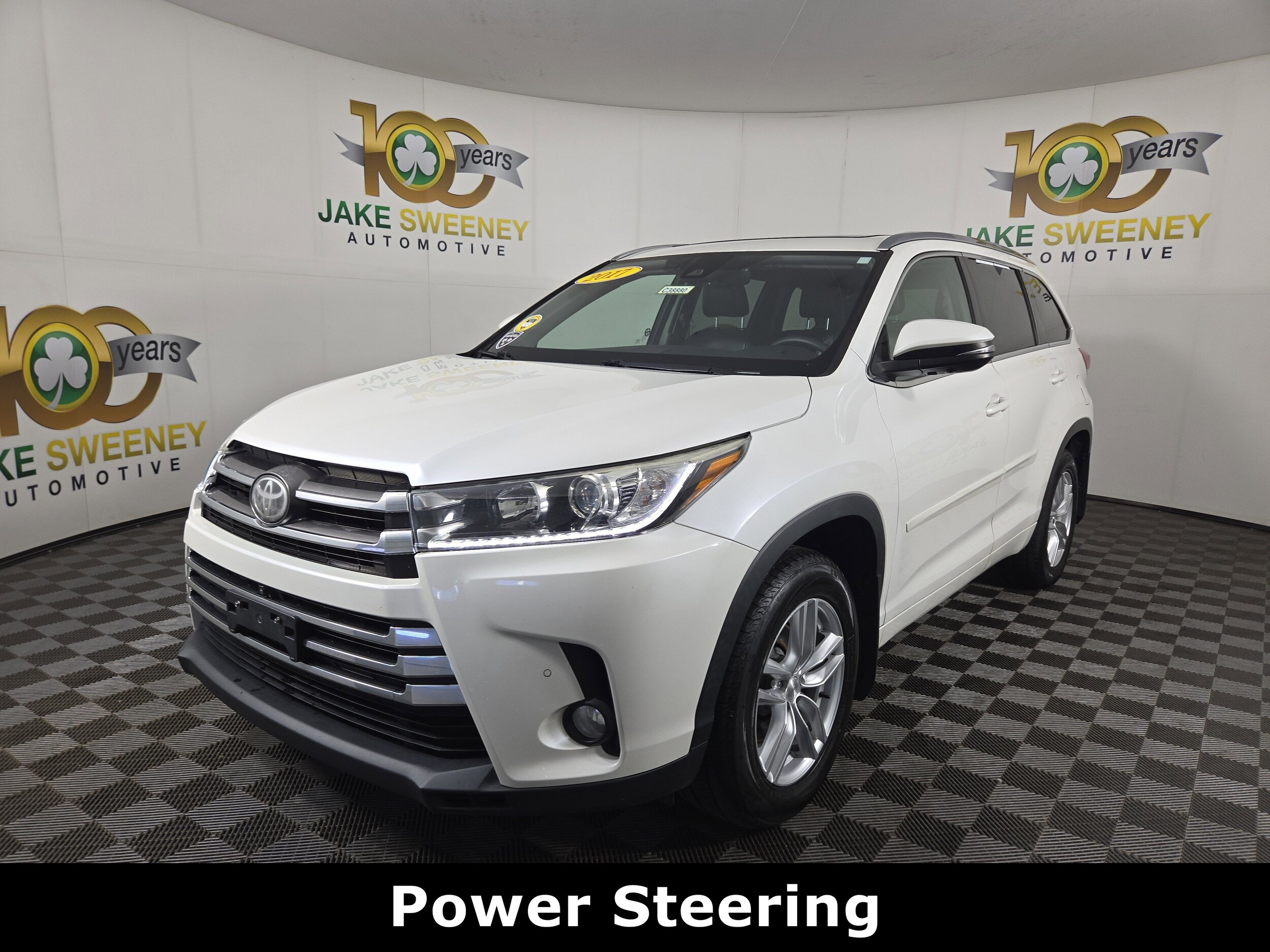 2017 Toyota Highlander Limited Platinum photo 3
