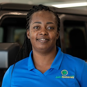 Staff member Tina Burnett from ID_858fe8709548