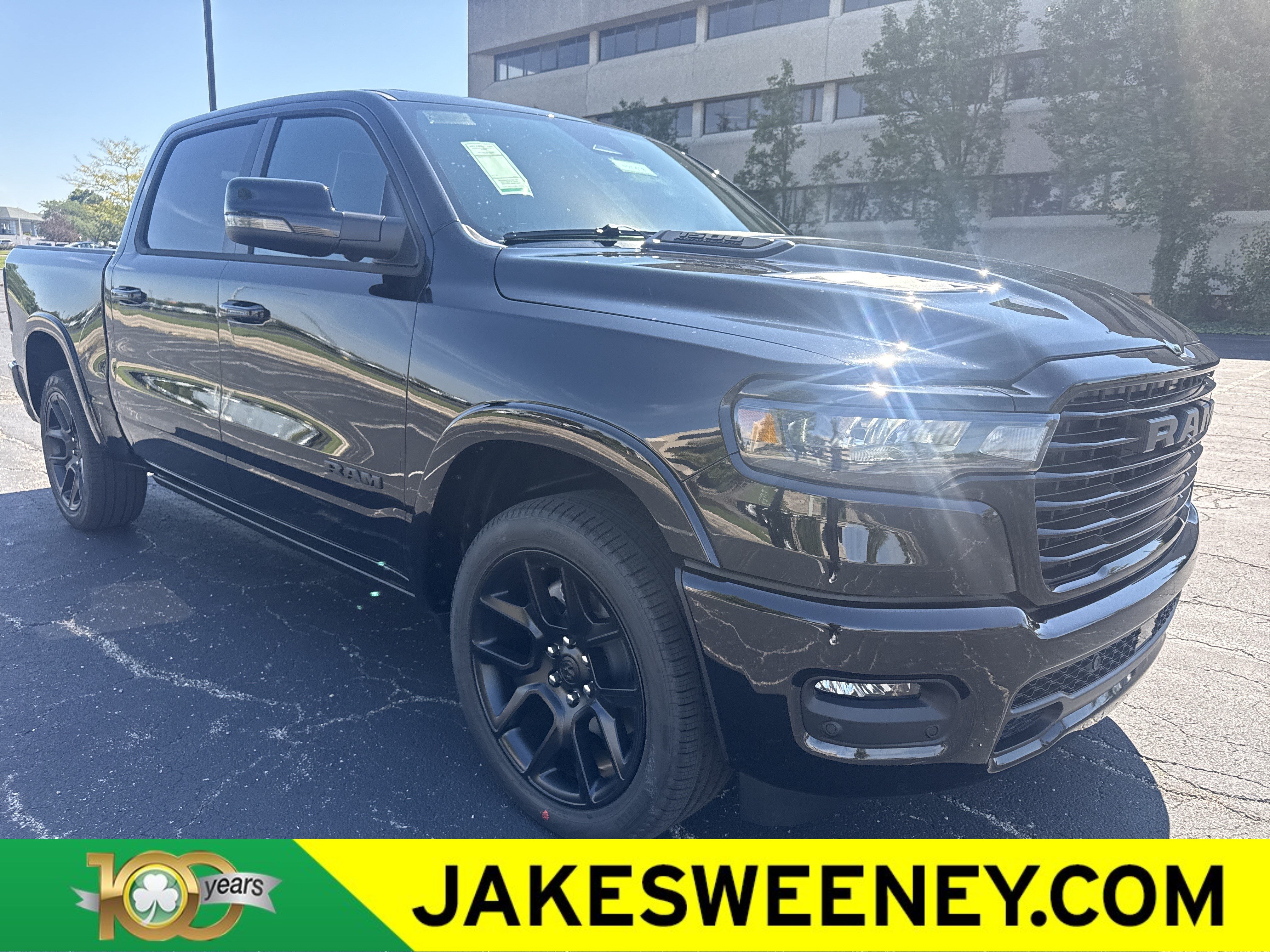 New 2027 Ram 1500 LARAMIE CREW CAB 4X4 5'7 BOX Pickup