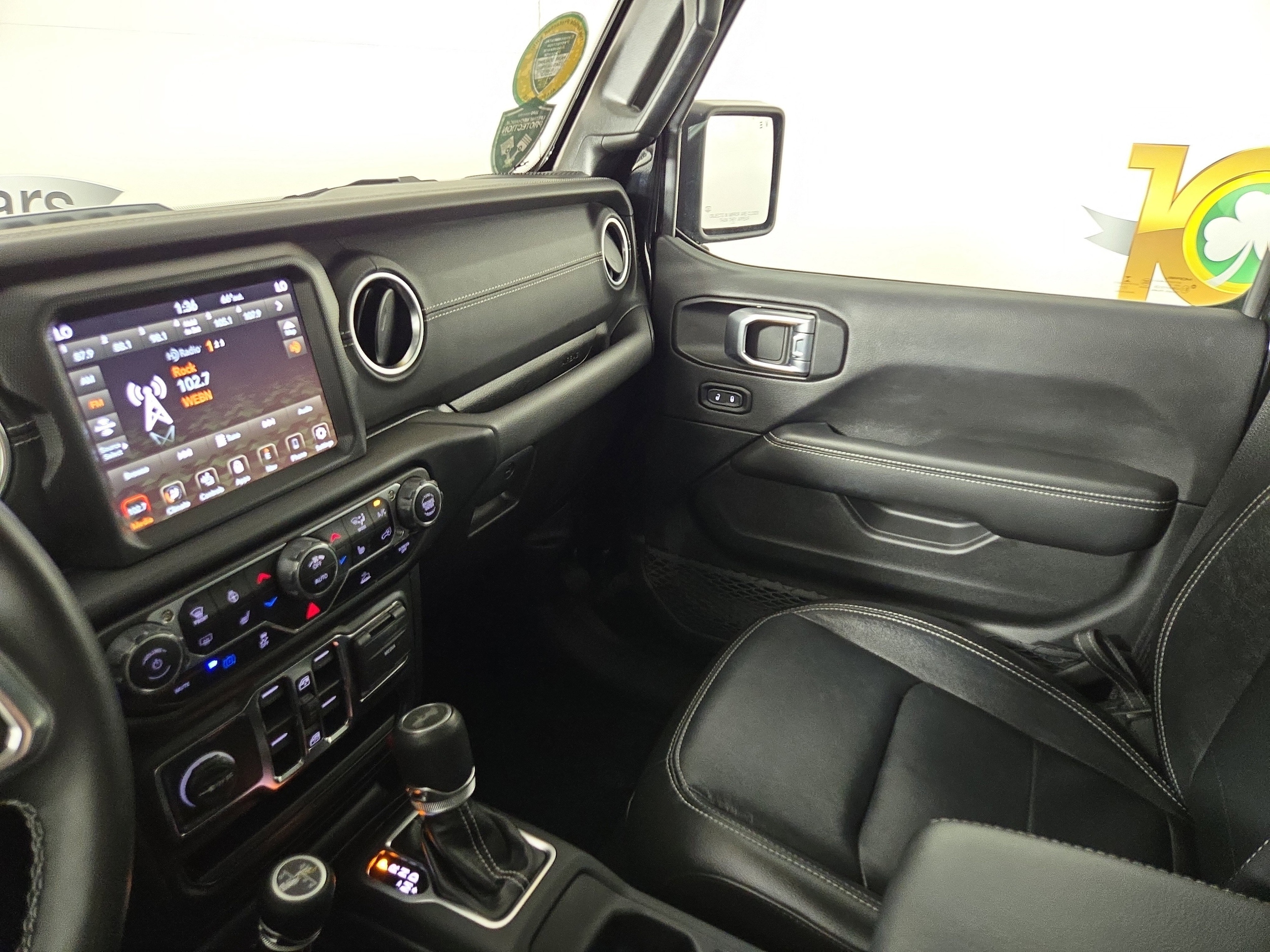 View 25