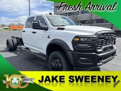 2026 Ram 5500 Chassis Cab TRADESMAN  CREW  4X4 84' CA Pickup