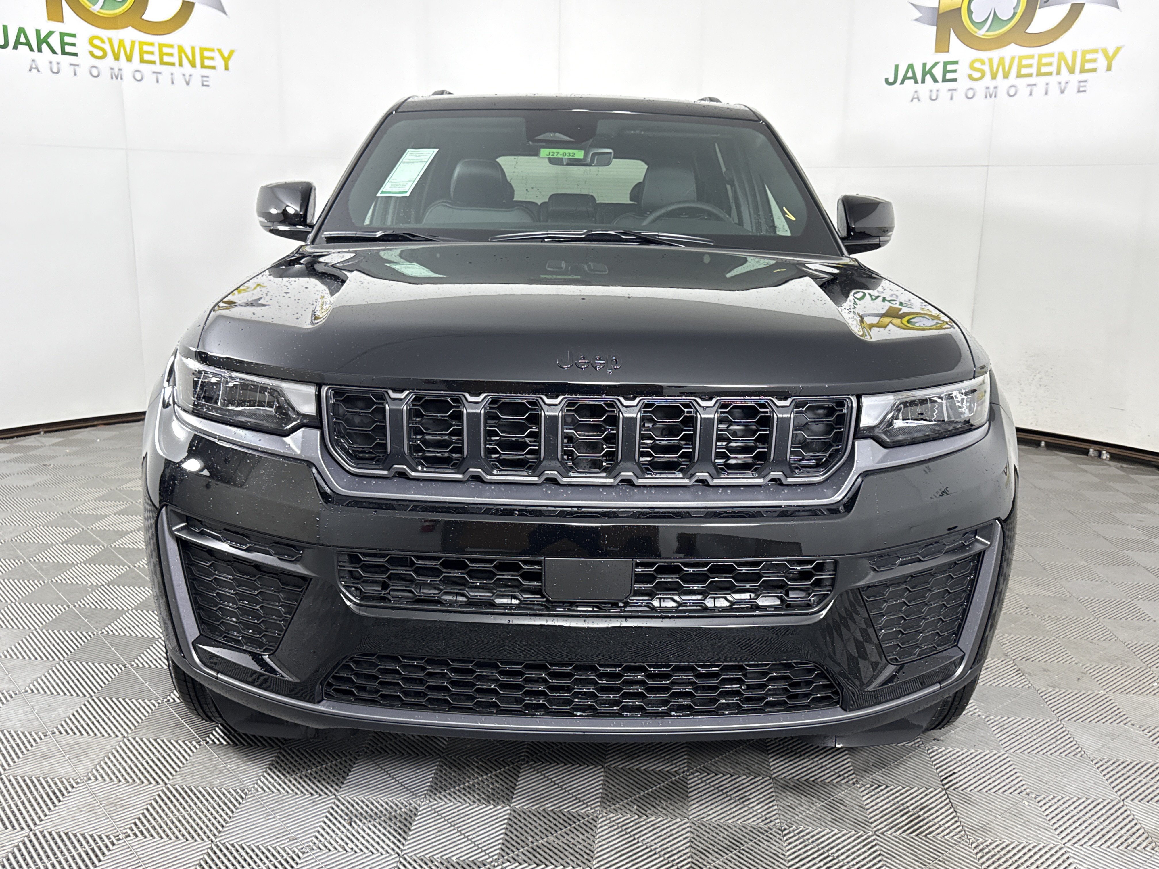New 2027 Jeep Grand Cherokee LAREDO ALTITUDE 4X4 Sport Utility