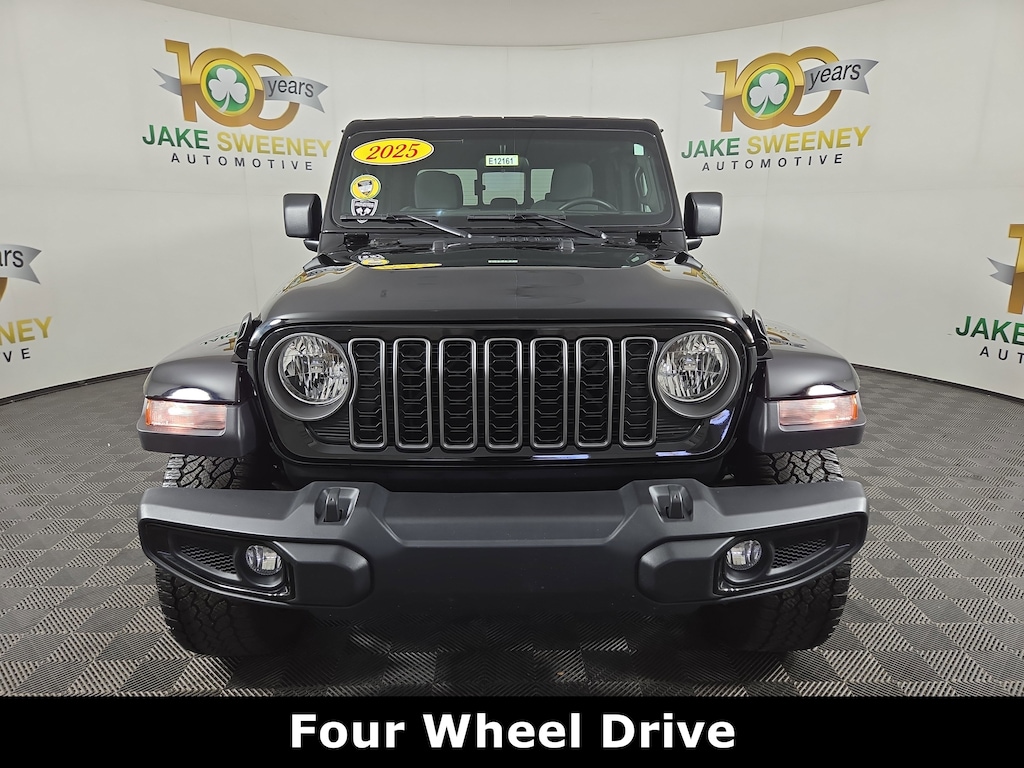 Certified 2025 Jeep Gladiator Nighthawk Truck Crew Cab