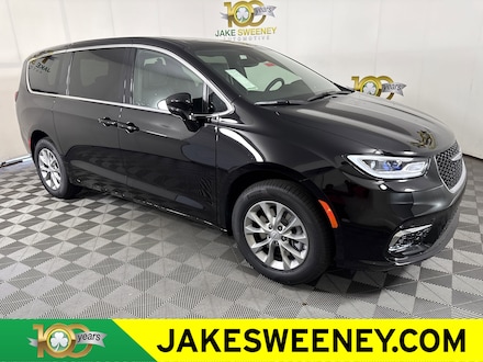 2025 Chrysler Pacifica SELECT AWD Passenger Van