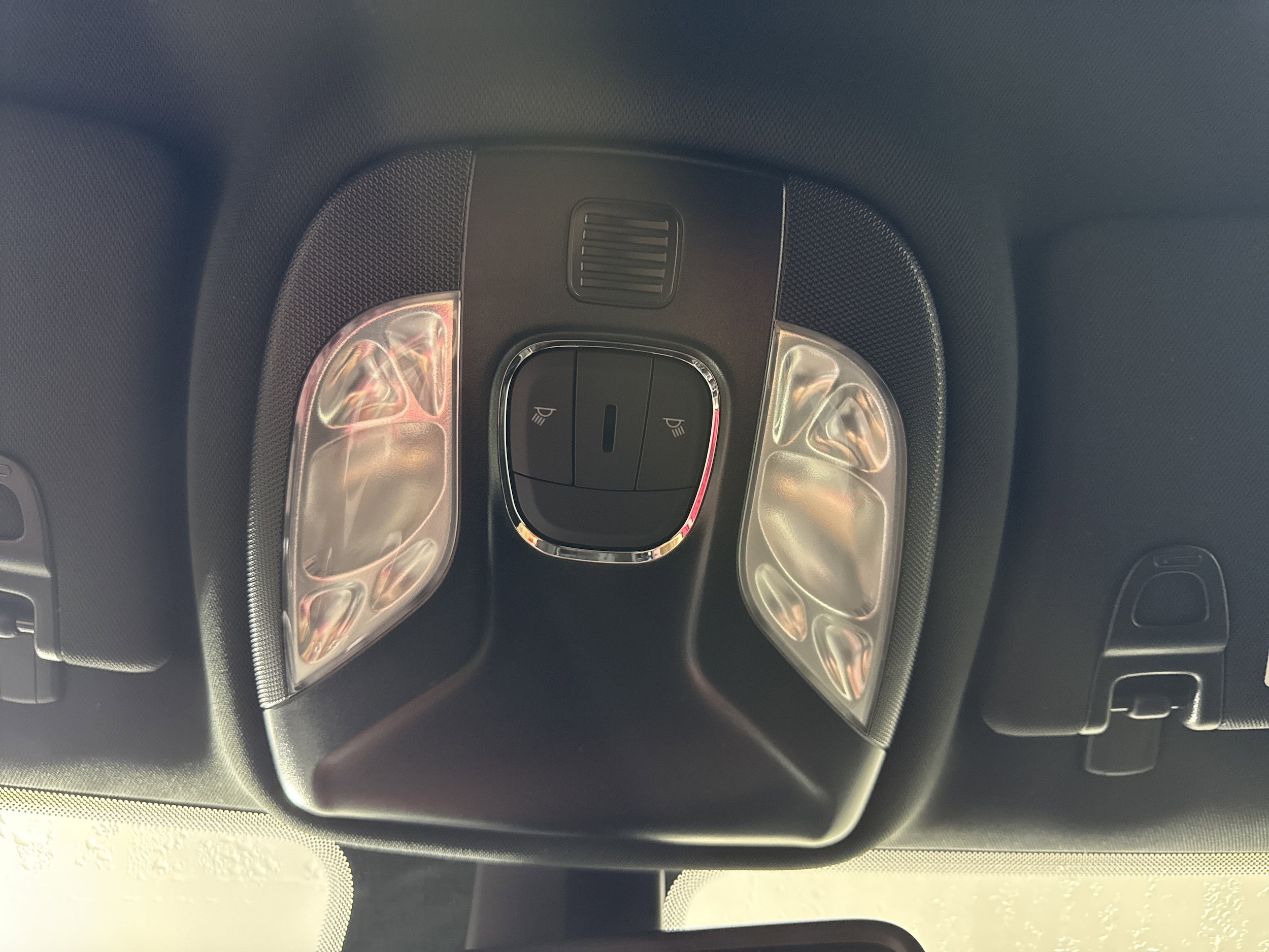 2026 Jeep Compass Latitude - Photo 24
