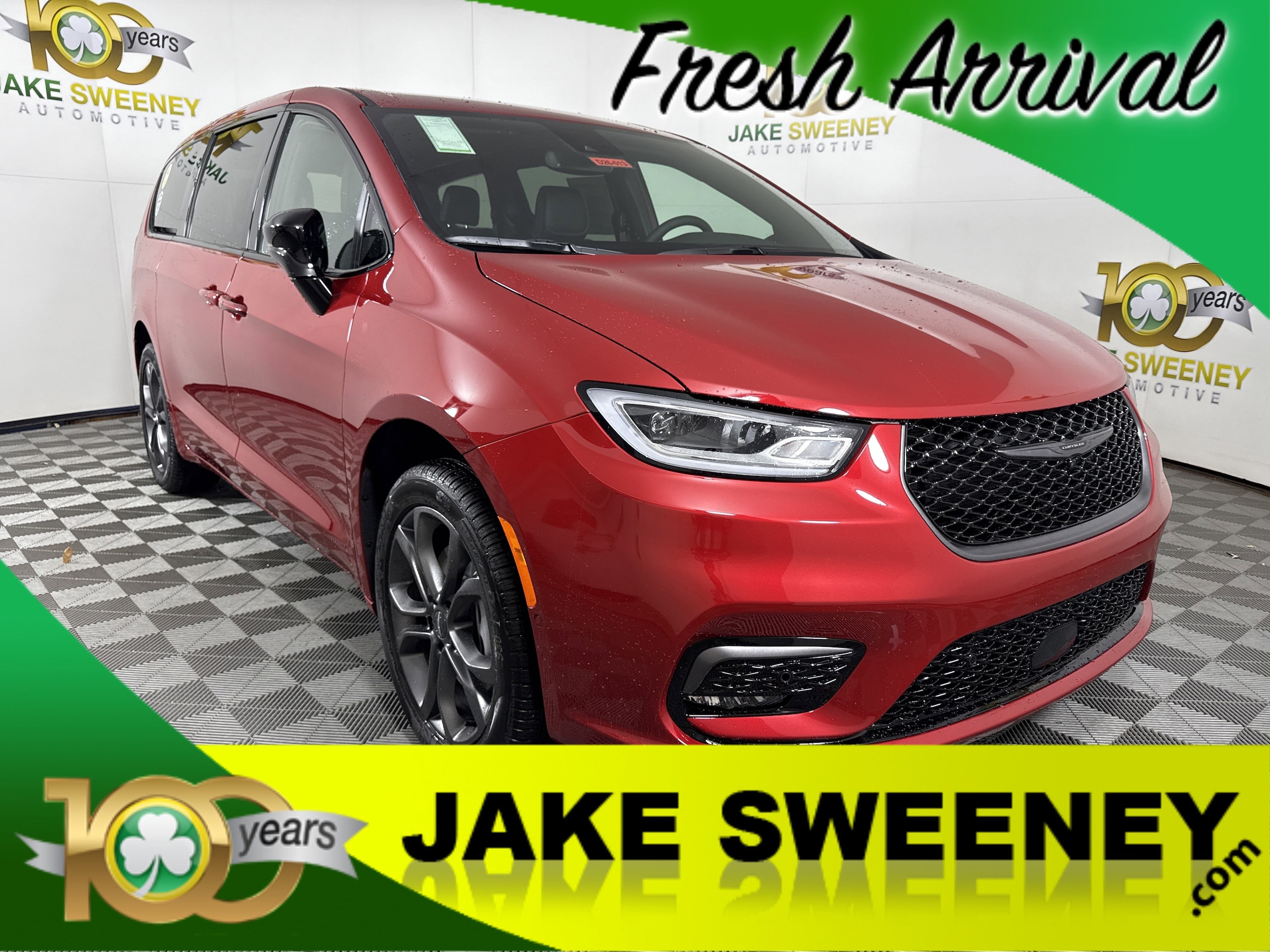 2026 Chrysler Pacifica Passenger Van 