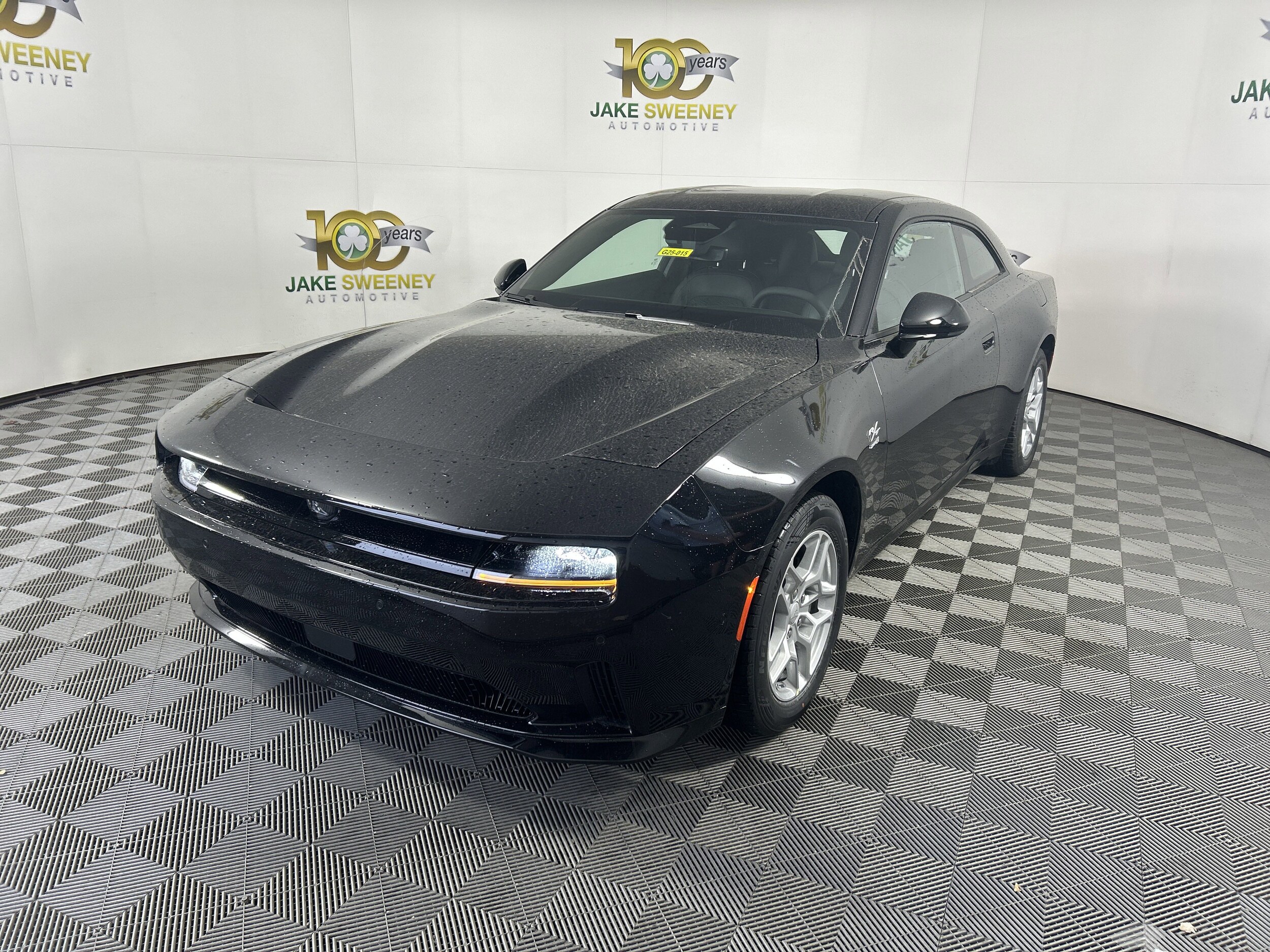 2025 Dodge Charger Daytona R/T photo 3