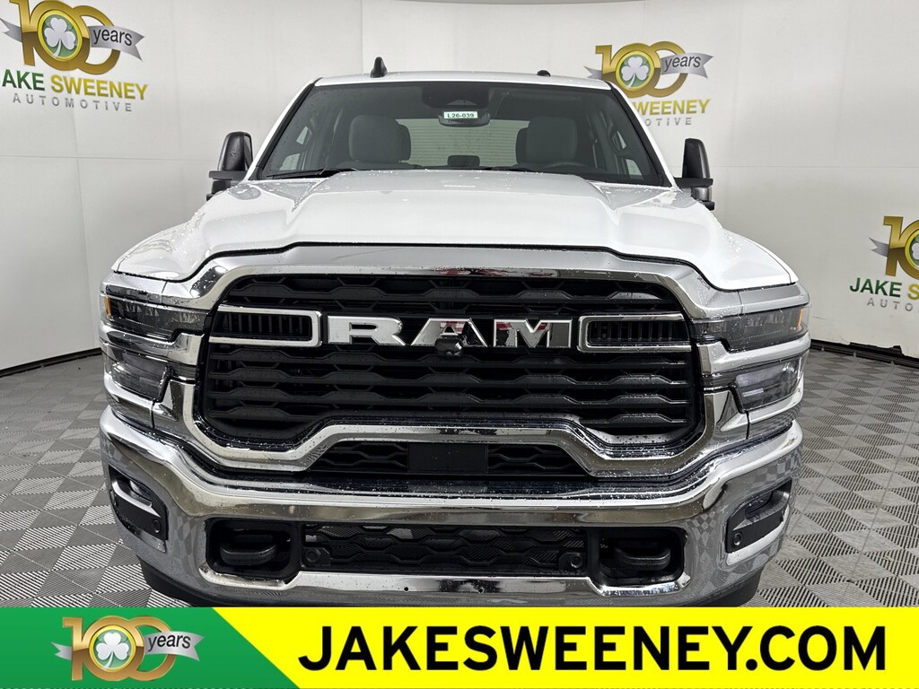 New 2026 Ram 3500 BIG HORN CREW CAB 4X4 6'4 BOX Pickup