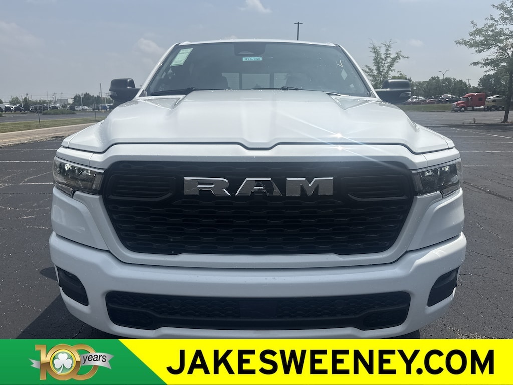 New 2026 Ram 1500 BIG HORN CREW CAB 4X4 5'7 BOX Pickup
