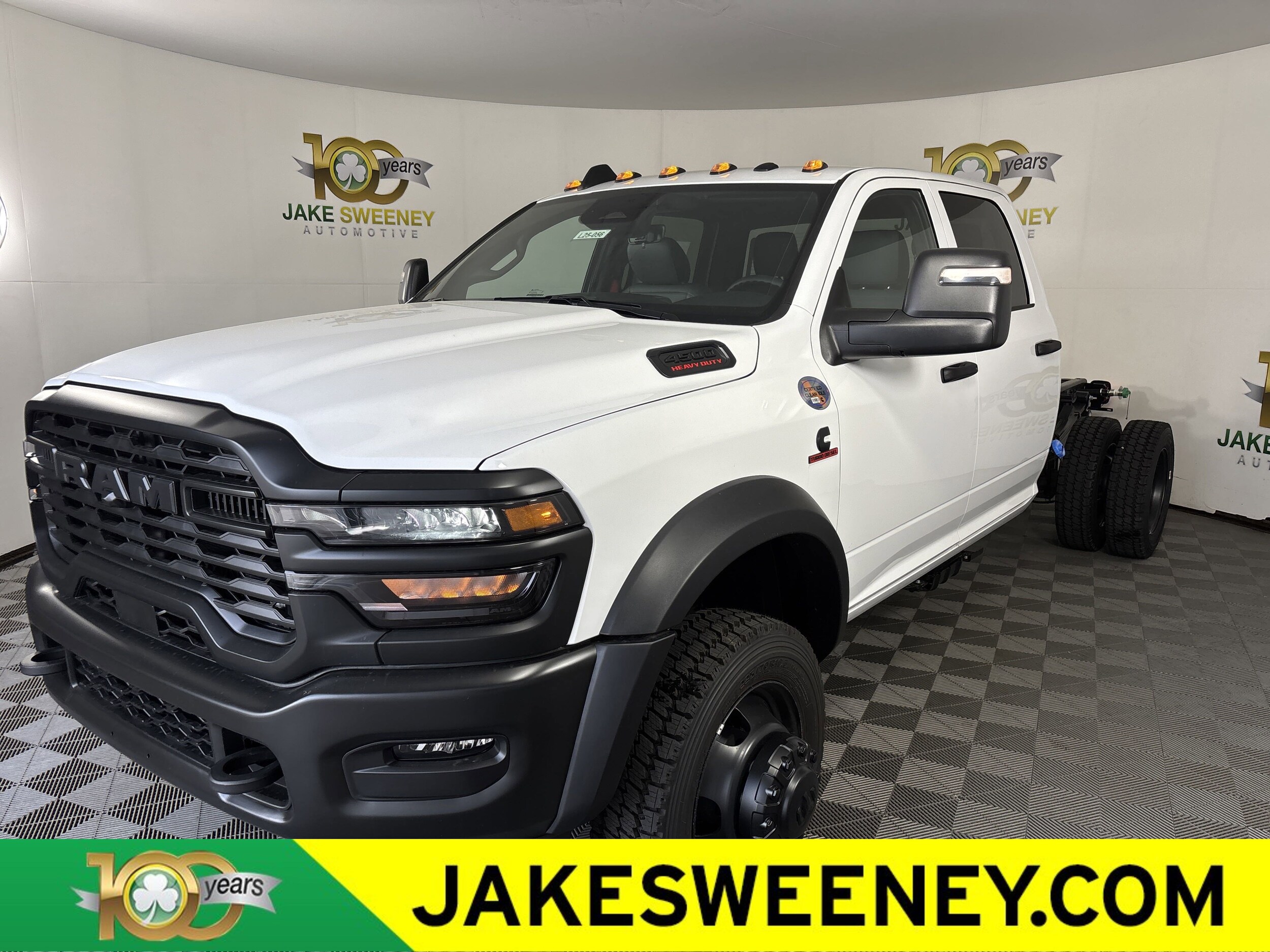 2025 Ram 4500 Tradesman photo 2