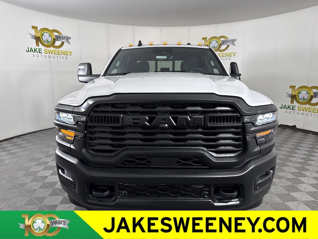 New 2025 Ram 2500 TRADESMAN CREW CAB 4X4 6'4 BOX Pickup