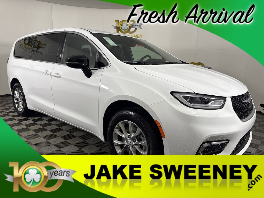 New 2026 Chrysler Pacifica SELECT AWD Passenger Van