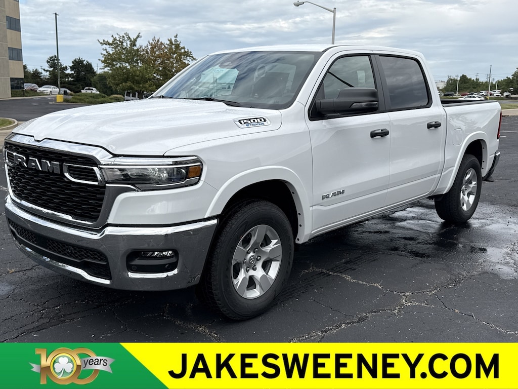 New 2025 Ram 1500 BIG HORN CREW CAB 4X4 5'7 BOX Pickup