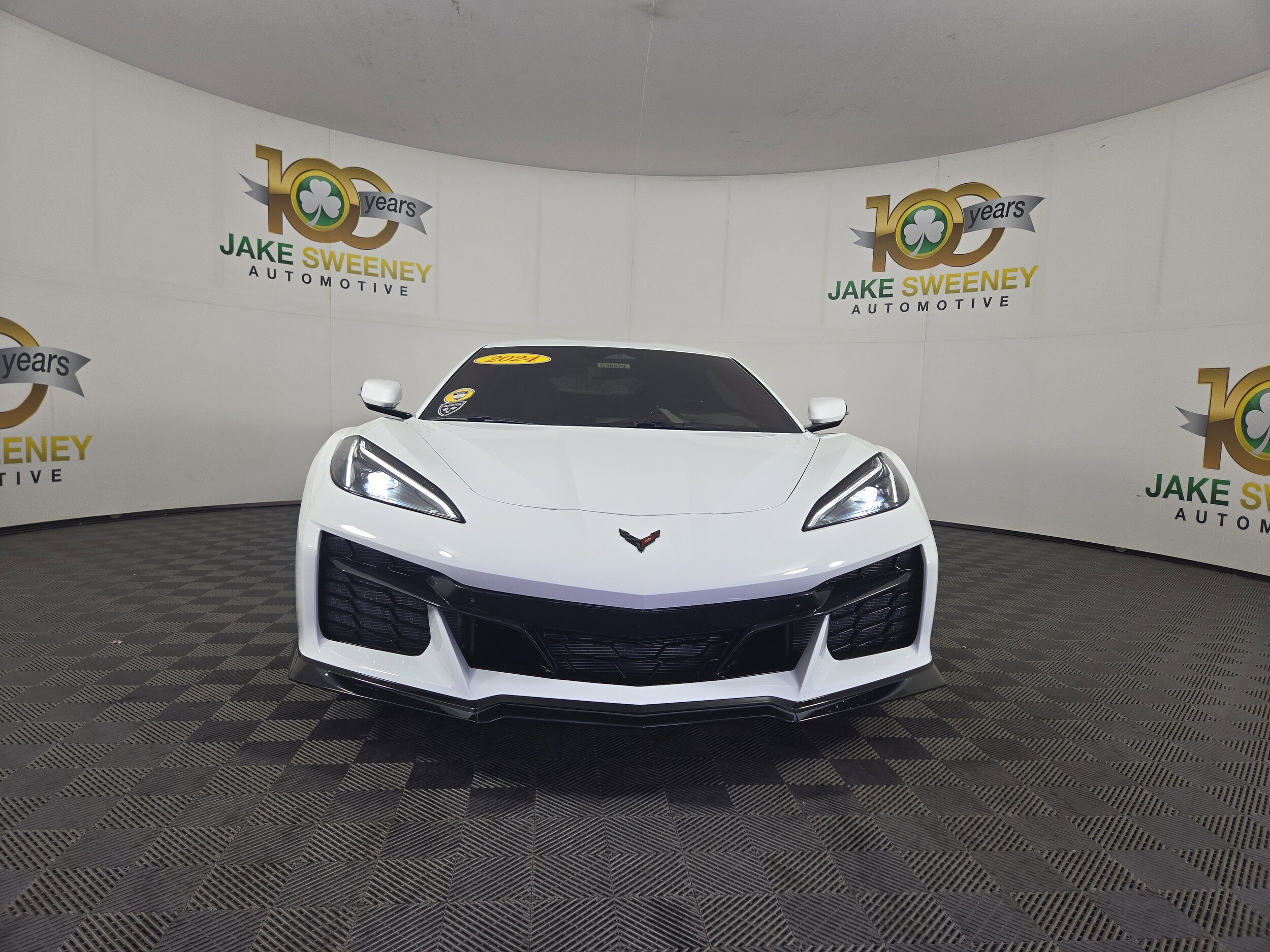 2024 Chevrolet Corvette Stingray Z06 3LZ photo 2