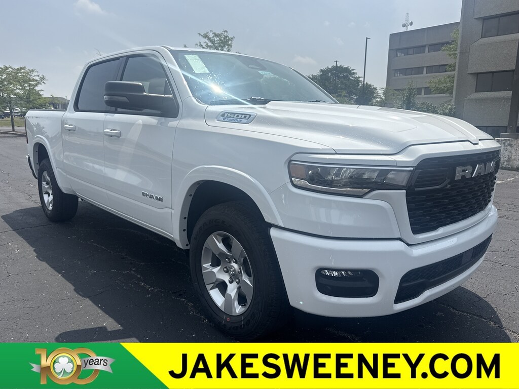 New 2026 Ram 1500 BIG HORN CREW CAB 4X4 5'7 BOX Pickup