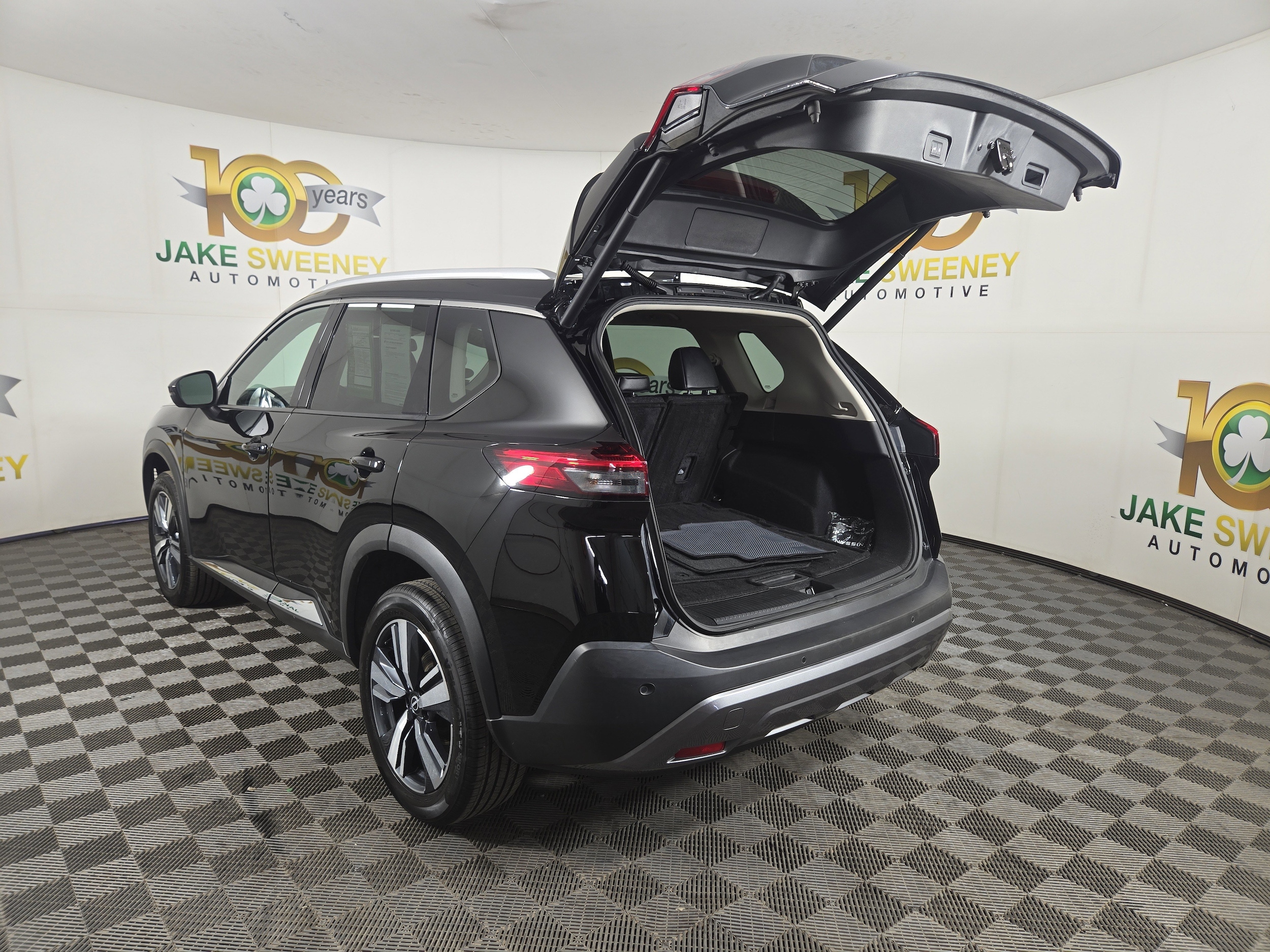 2023 Nissan Rogue SL - Photo 31