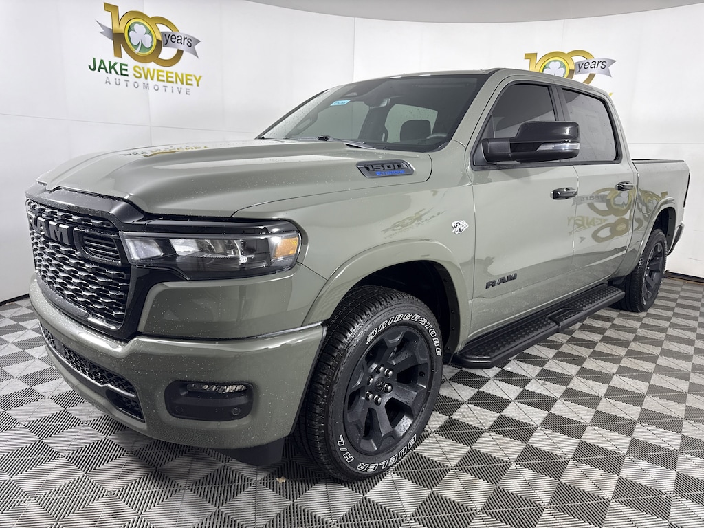 New 2026 Ram 1500 BIG HORN CREW CAB 4X4 5'7 BOX Pickup