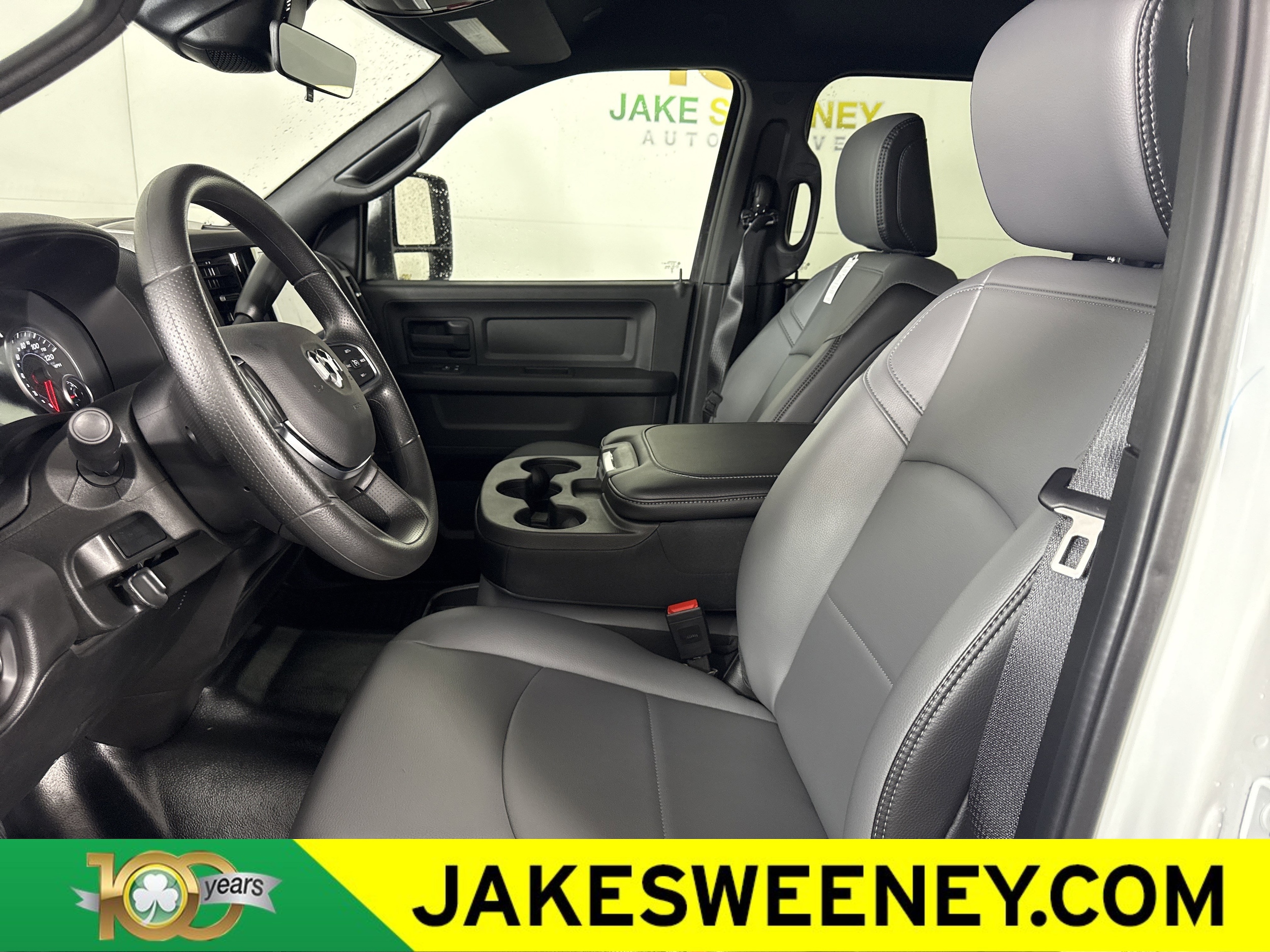 2025 RAM 2500 Tradesman - Photo 12